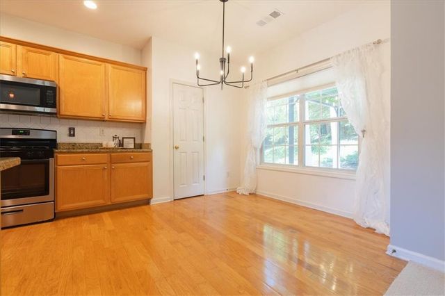 1074 Frog Leap Trail NW, Kennesaw, GA 30152