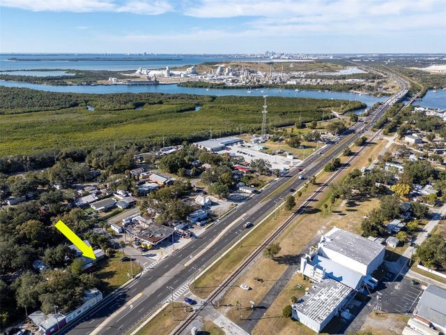 10007 S 41 HIGHWAY, Gibsonton, FL 33534