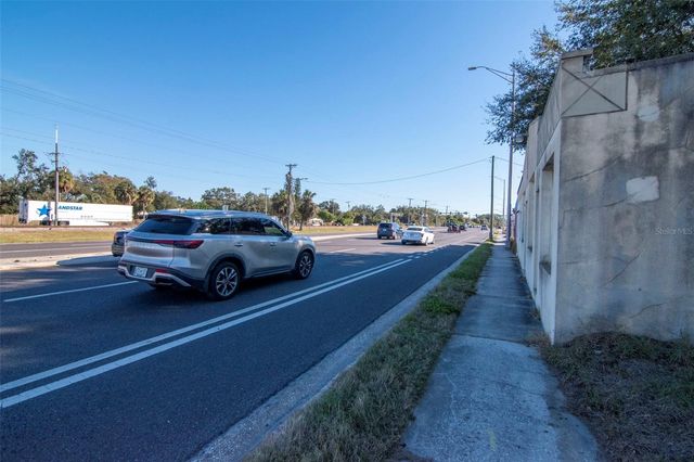 10007 S 41 HIGHWAY, Gibsonton, FL 33534