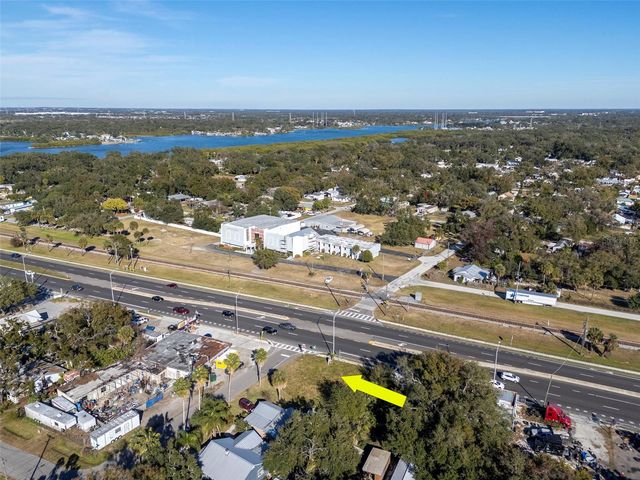 10007 S 41 HIGHWAY, Gibsonton, FL 33534