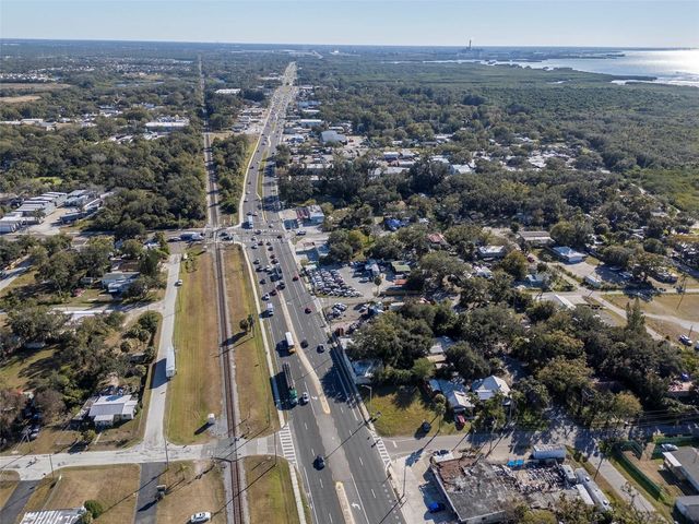 10007 S 41 HIGHWAY, Gibsonton, FL 33534