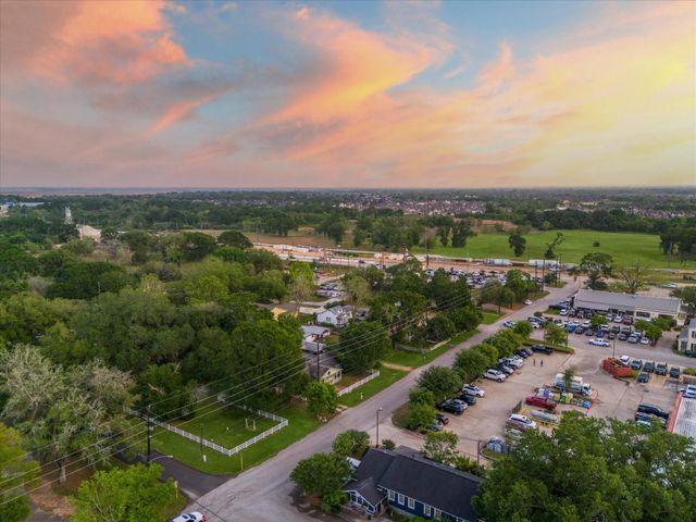 8407 Wilson Street, Fulshear, TX 77441