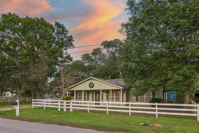 8407 Wilson Street, Fulshear, TX 77441