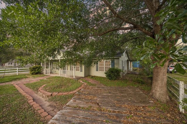 8407 Wilson Street, Fulshear, TX 77441