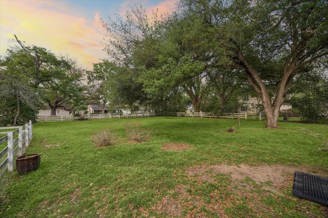 8407 Wilson Street, Fulshear, TX 77441