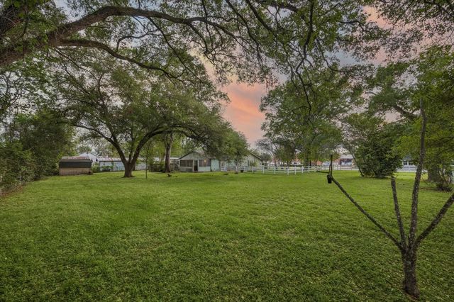 8407 Wilson Street, Fulshear, TX 77441