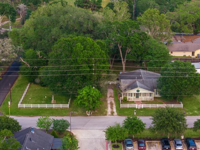 8407 Wilson Street, Fulshear, TX 77441