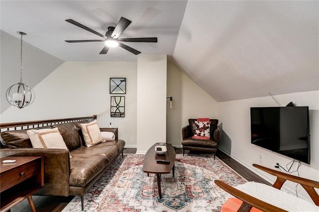 5126 Russell Street, Mission, KS 66202