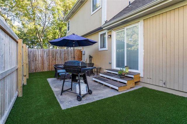 5126 Russell Street, Mission, KS 66202