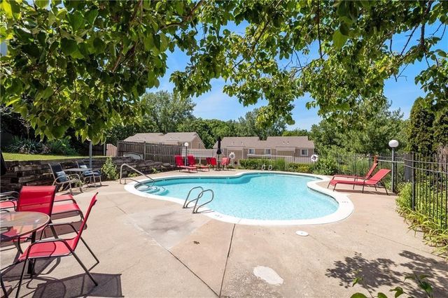 5126 Russell Street, Mission, KS 66202