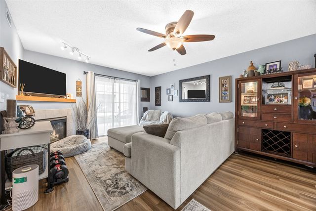 10 Cherry Court 1, North Liberty, IA 52317