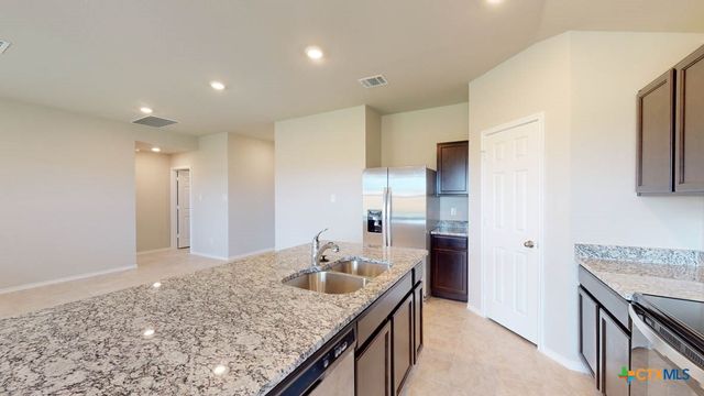 1207 Rolling Thunder Drive, Killeen, TX 76549