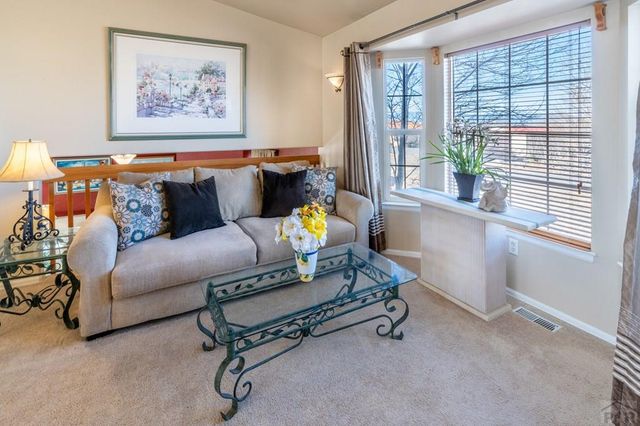 664 Song Sparrow Dr, Pueblo West, CO 81007