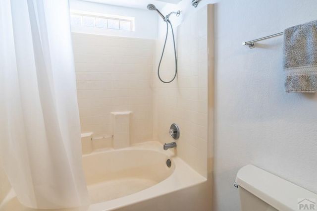 664 Song Sparrow Dr, Pueblo West, CO 81007