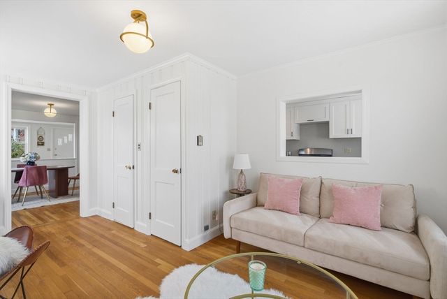 23 Fairview 23, Dedham, MA 02026