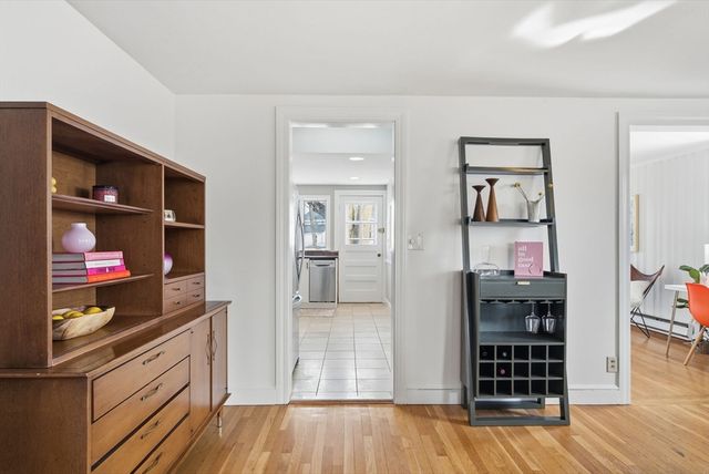 23 Fairview 23, Dedham, MA 02026