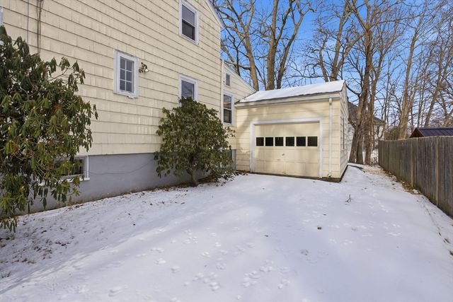 23 Fairview 23, Dedham, MA 02026