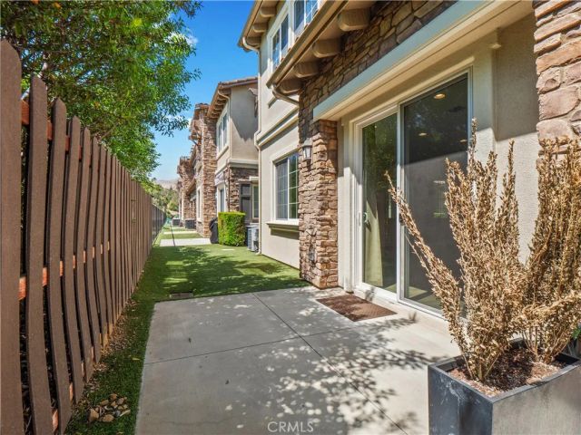 11549 Verona, Chatsworth, CA 91311