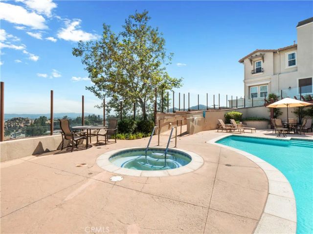 11549 Verona, Chatsworth, CA 91311