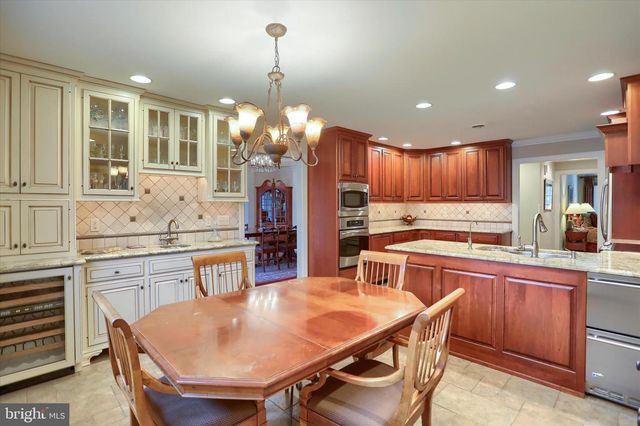 1779 SUMMERFIELD DRIVE, Mechanicsburg, PA 17055