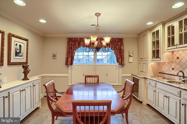 1779 SUMMERFIELD DRIVE, Mechanicsburg, PA 17055