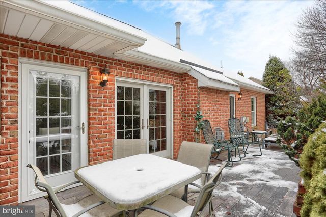 1779 SUMMERFIELD DRIVE, Mechanicsburg, PA 17055