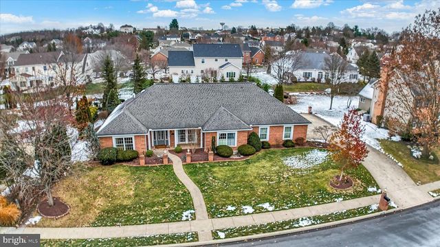 1779 SUMMERFIELD DRIVE, Mechanicsburg, PA 17055