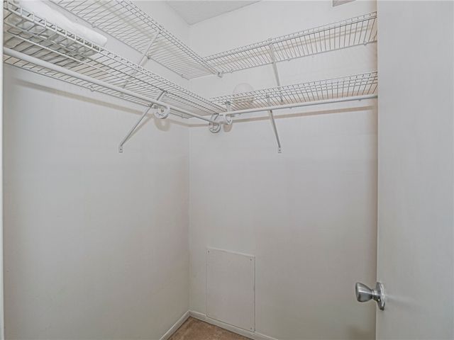 23 Plantation Drive 102, Vero Beach, FL 32966