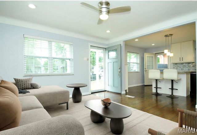 6968 Lansdowne Avenue, St Louis, MO 63109