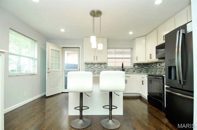 6968 Lansdowne Avenue, St Louis, MO 63109