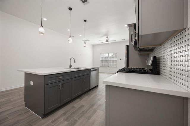 4406 Sterling Street A, Houston, TX 77051