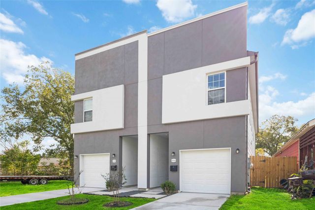 4406 Sterling Street A, Houston, TX 77051