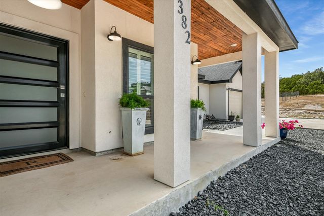 1382 Primrose PATH, Canyon Lake, TX 78133