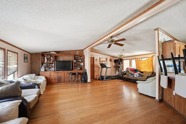 30048 S Klemme Road, Beecher, IL 60401