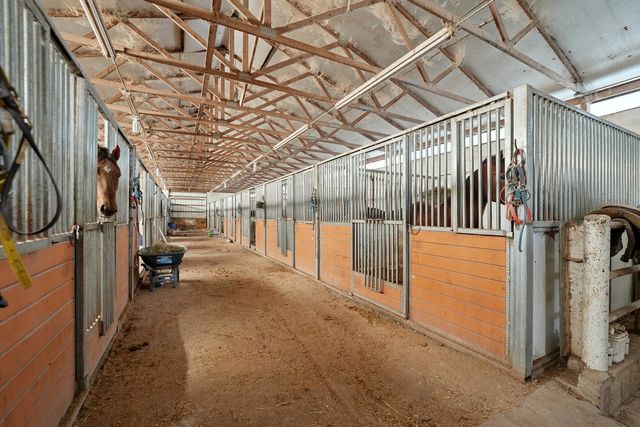 30048 S Klemme Road, Beecher, IL 60401