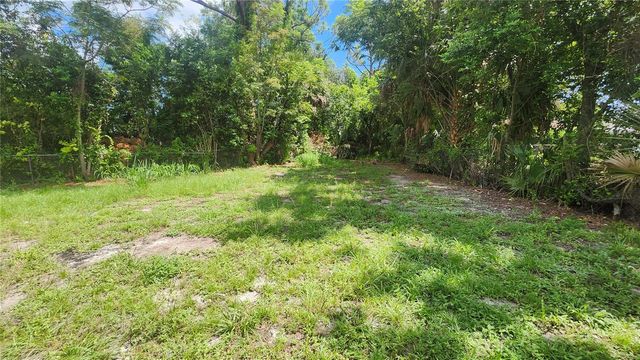 1079 N GERTRUDE COURT, Daytona Beach, FL 32117