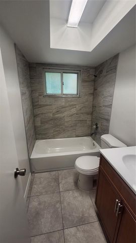 1079 N GERTRUDE COURT, Daytona Beach, FL 32117