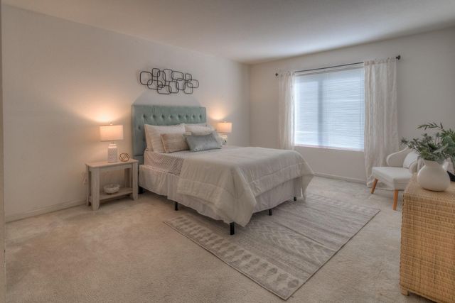 1907 Crystal Ct, Rocklin, CA 95765