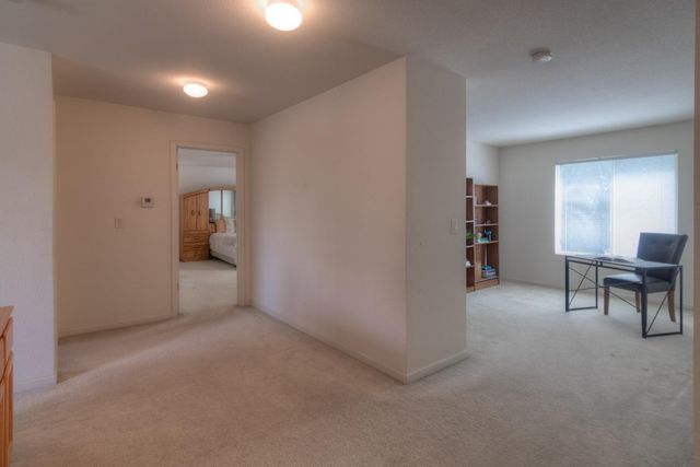 1907 Crystal Ct, Rocklin, CA 95765