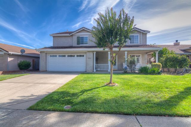 1907 Crystal Ct, Rocklin, CA 95765