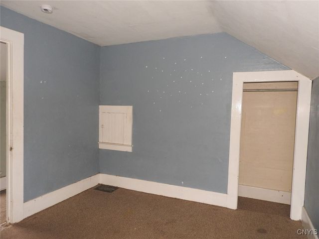 108 Green Street Place, Syracuse, NY 13203