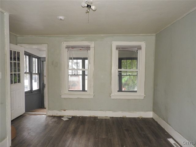 108 Green Street Place, Syracuse, NY 13203