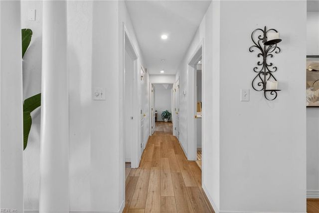 1280 Laskin Rd Apt 102, Virginia Beach, VA 23451