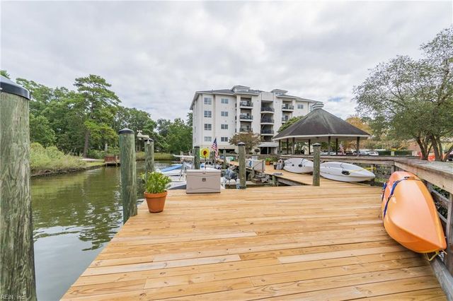 1280 Laskin Rd Apt 102, Virginia Beach, VA 23451