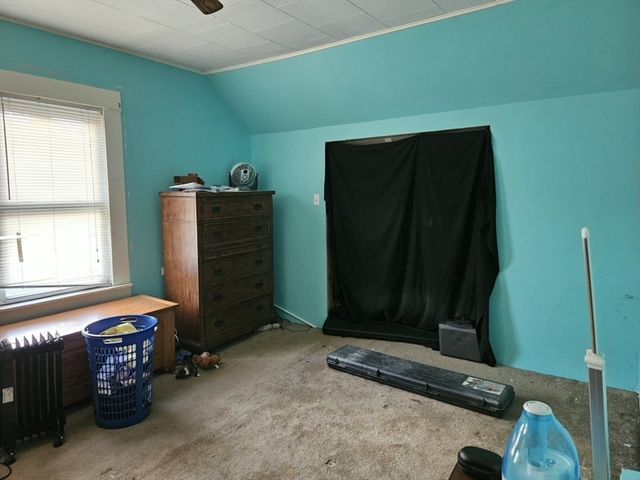 253-255 Park St, Gardner, MA 01440