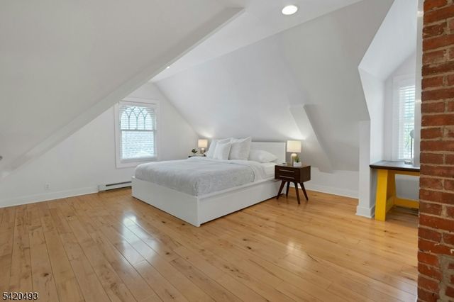 59 Hobart Ave, Summit City, NJ 07901