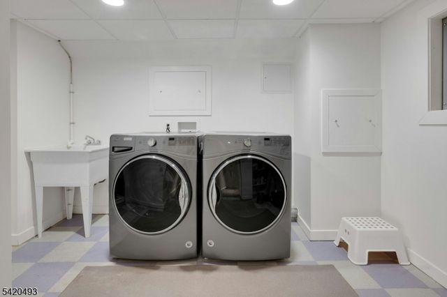 59 Hobart Ave, Summit City, NJ 07901