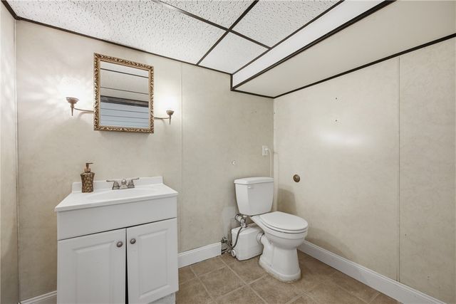 220 Crestwood Court, Amherst, NY 14221