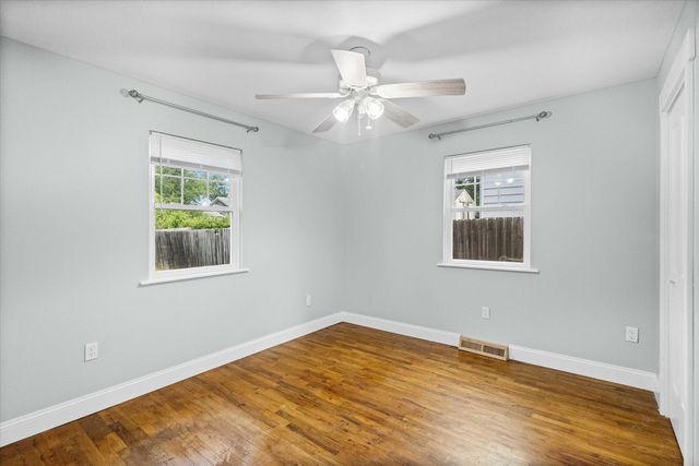 1911 FAIR LN, Columbia, MO 65202