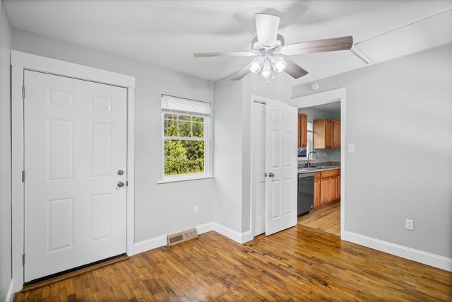 1911 FAIR LN, Columbia, MO 65202